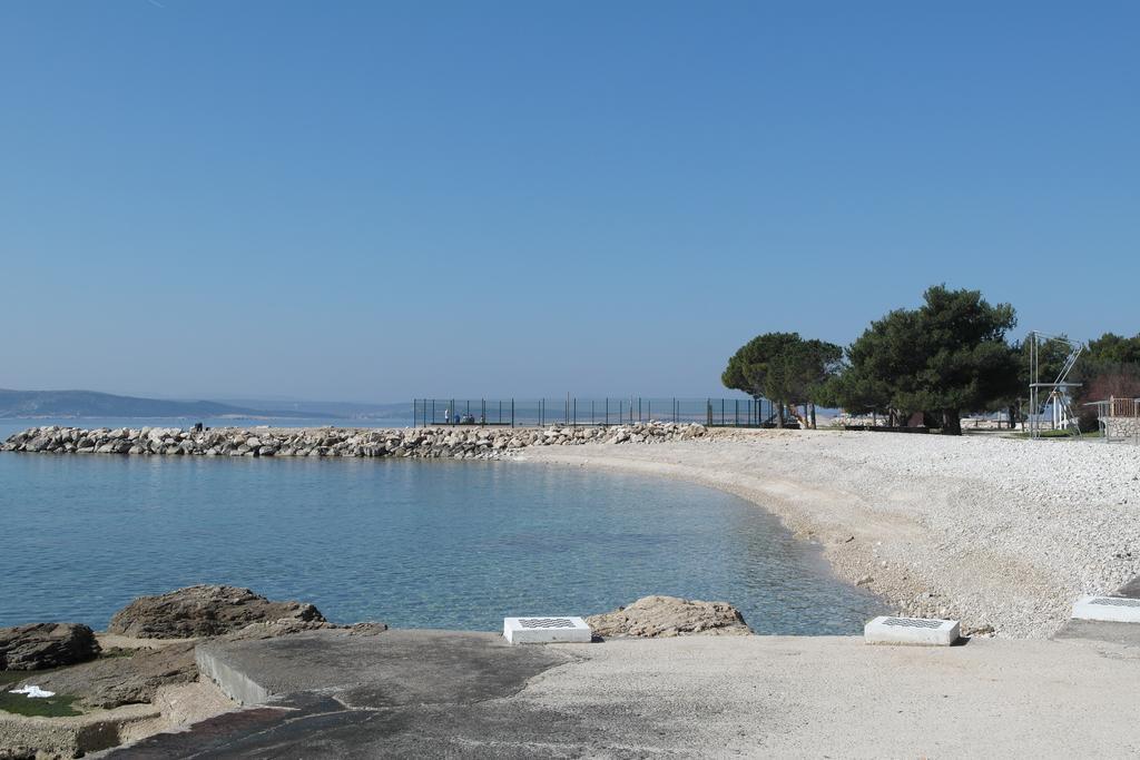 Apartments Laci Crikvenica Exterior photo