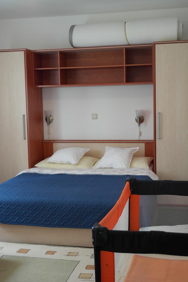 Apartments Laci Crikvenica Exterior photo