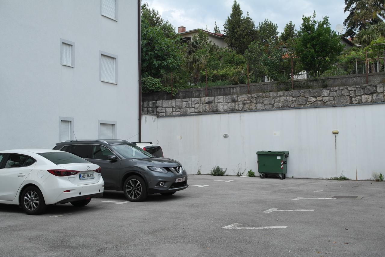 Apartments Laci Crikvenica Exterior photo